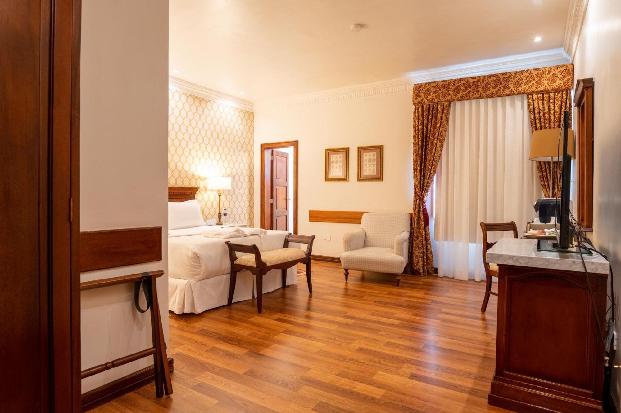 Hotel Boutique Santa Lucia Κουένκα Εξωτερικό φωτογραφία